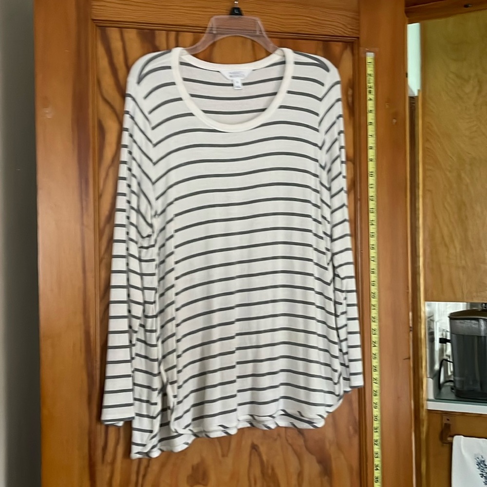 Long sleeve t shirt